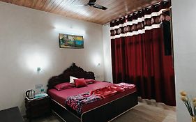 The Eminence Resort & Gym