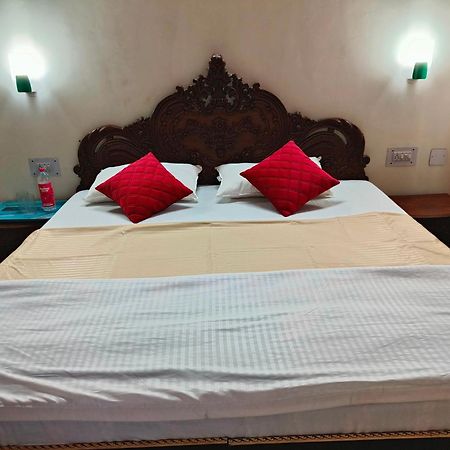 The Eminence Resort & Gym Solan Exterior photo