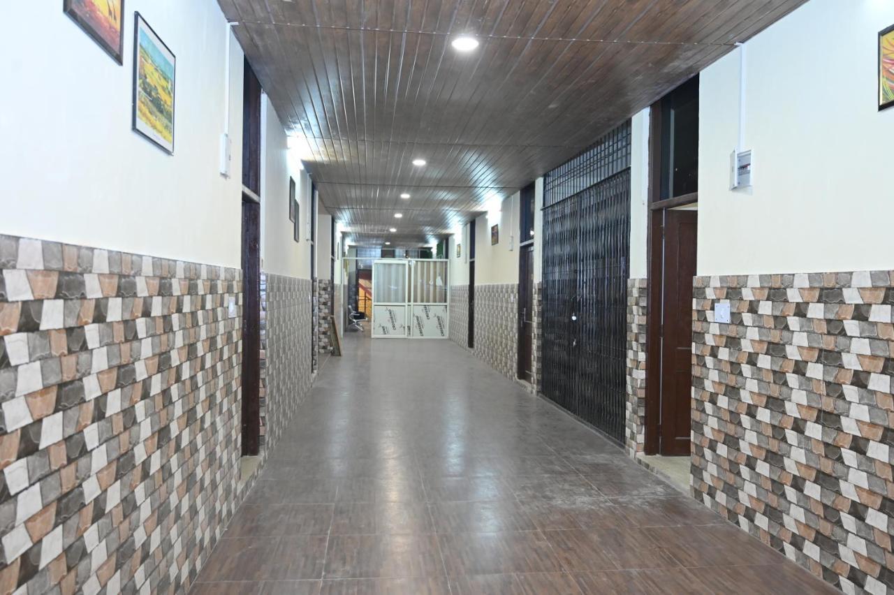 The Eminence Resort & Gym Solan Exterior photo