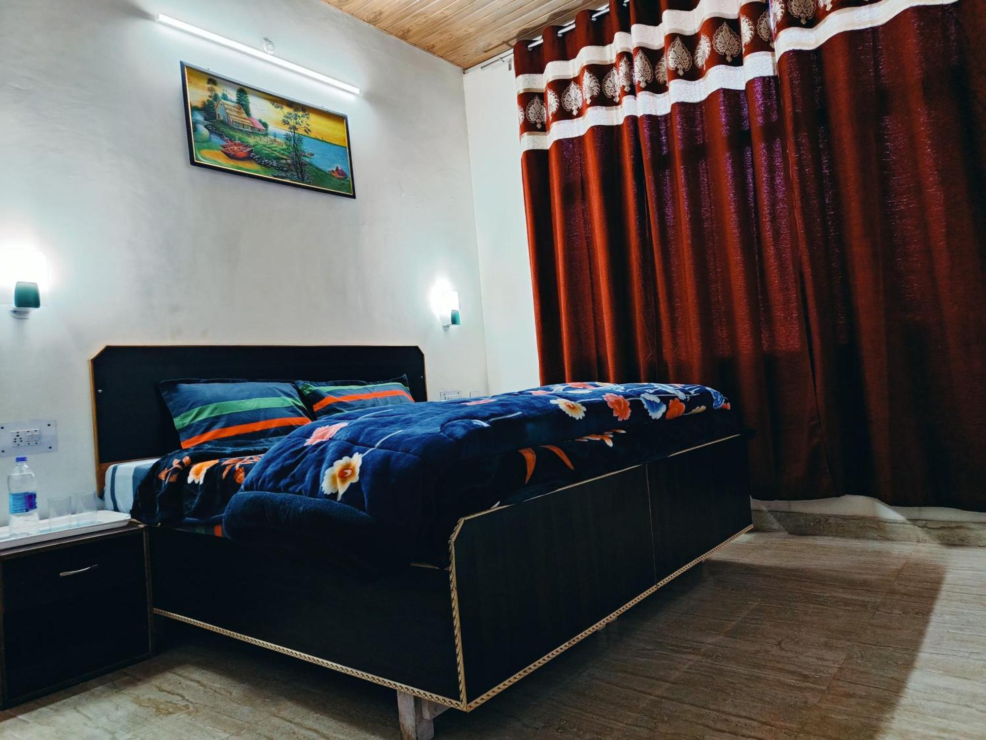 The Eminence Resort & Gym Solan Exterior photo