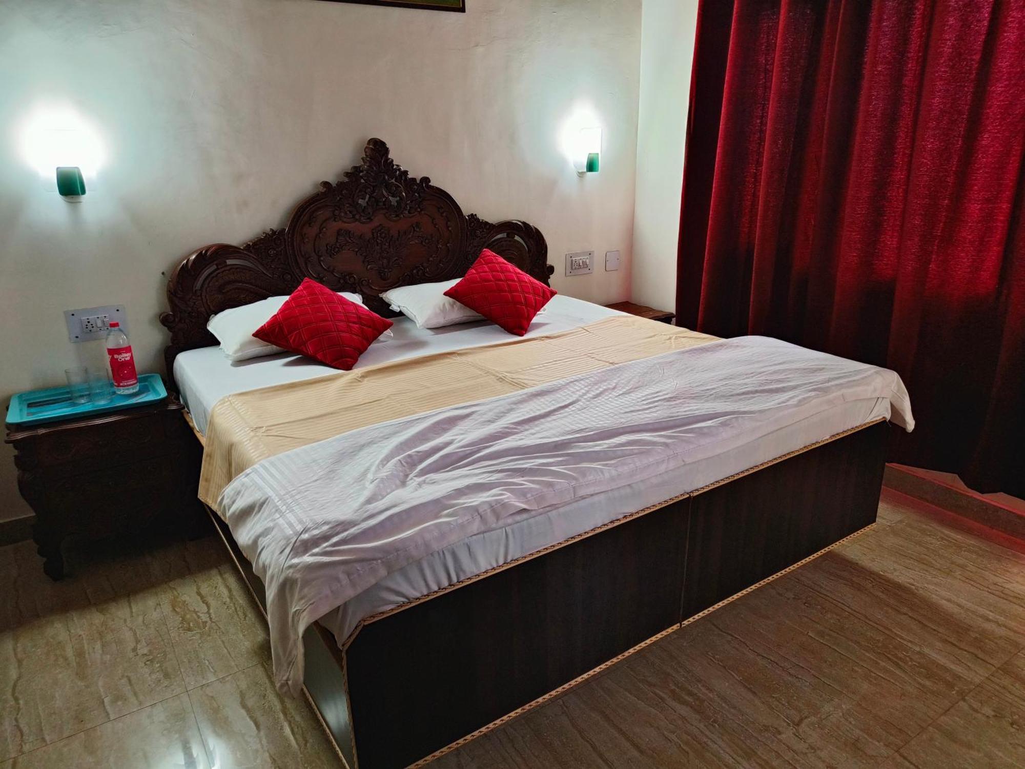 The Eminence Resort & Gym Solan Exterior photo