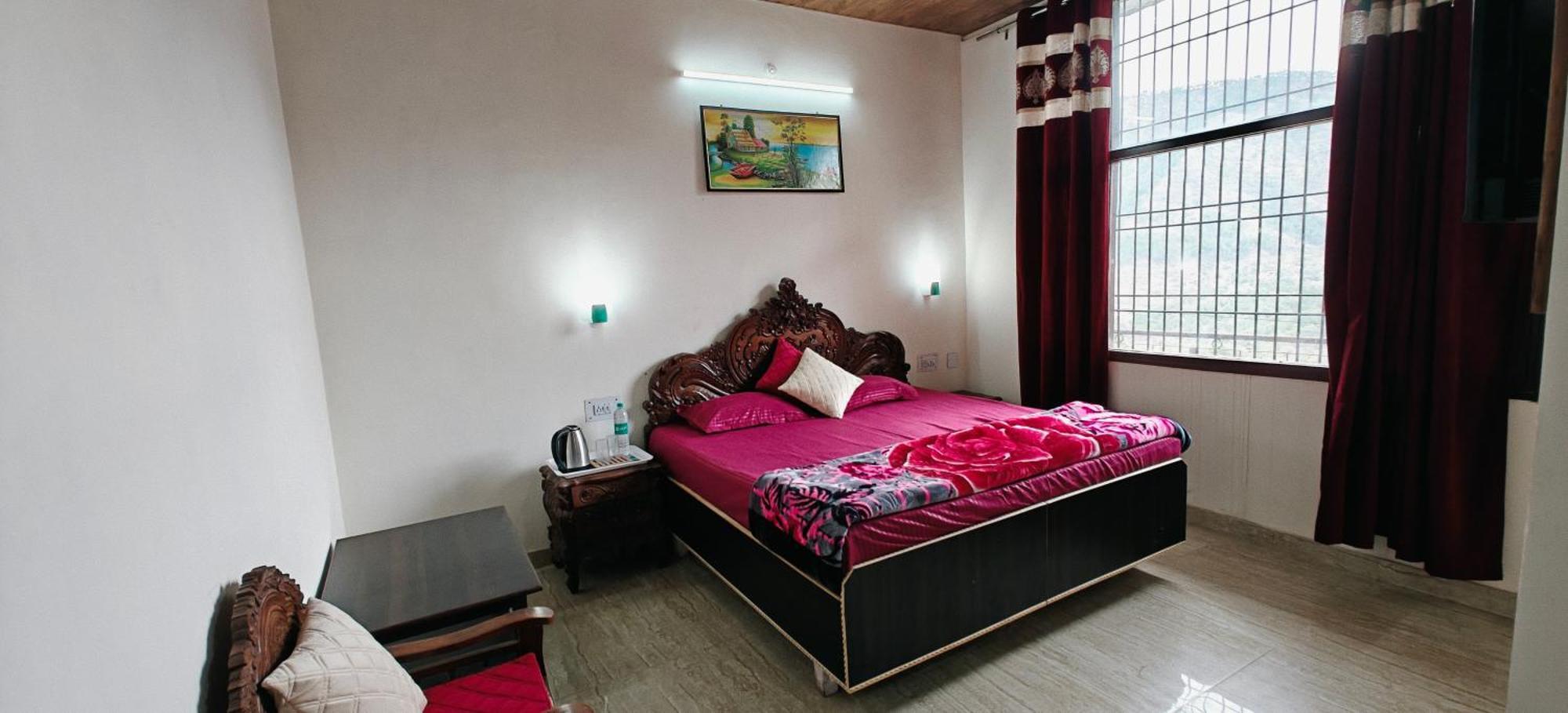 The Eminence Resort & Gym Solan Exterior photo